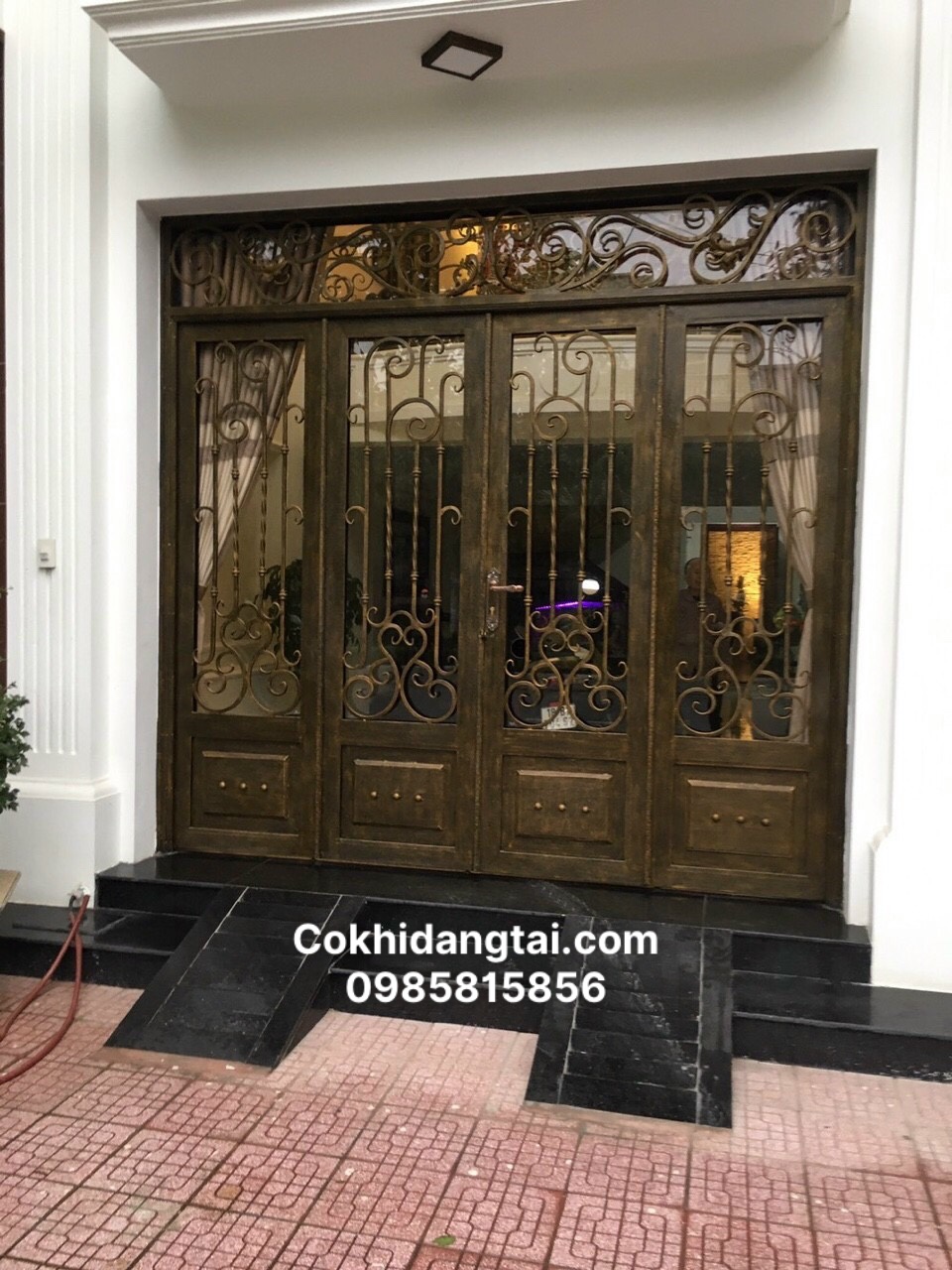cửa sắt 4 cánh