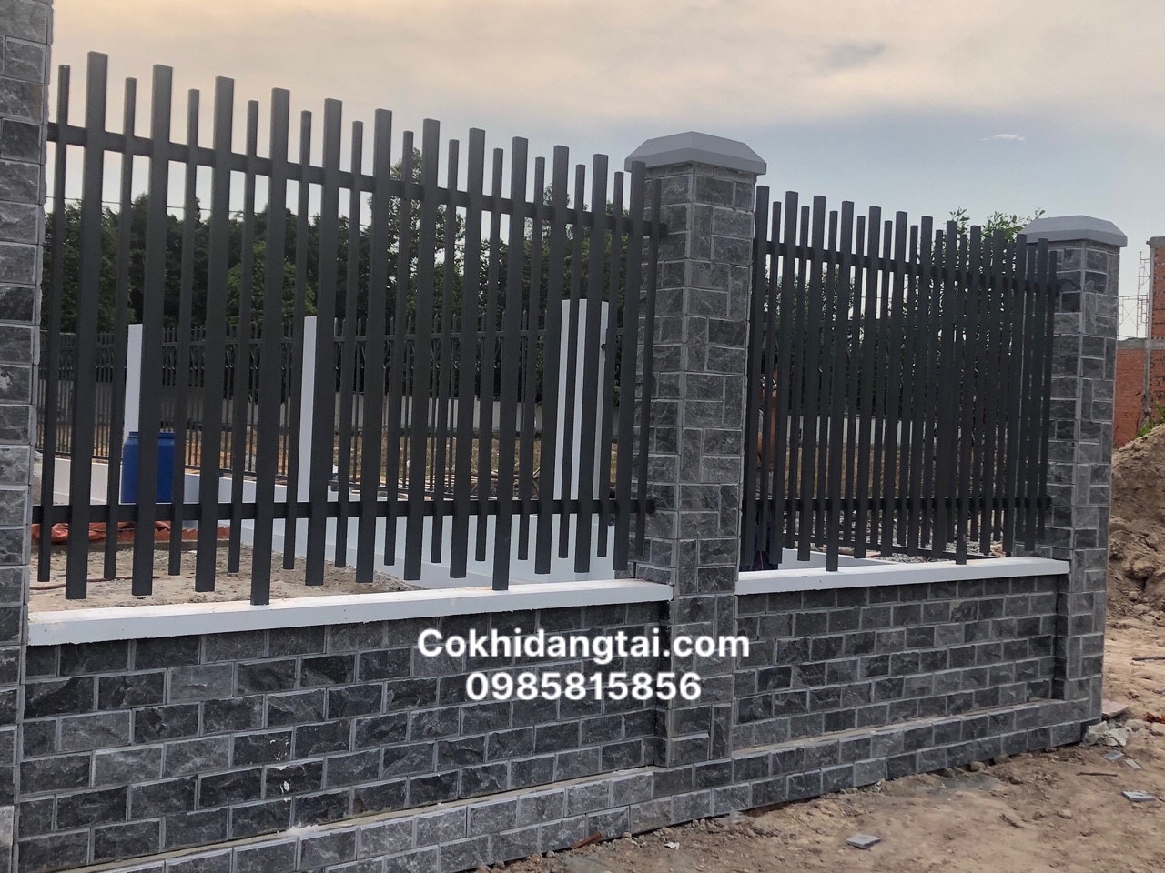 làm hàng rào sắt giá rẻ tại nhơn trạch