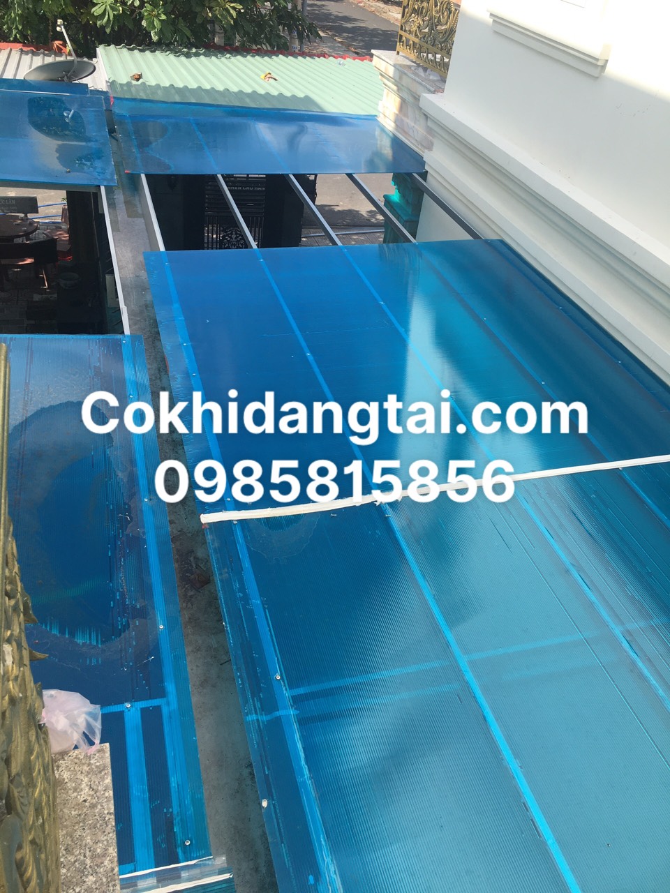 làm mái poly lấy sáng đơn giản giá rẻ tại trảng bom
