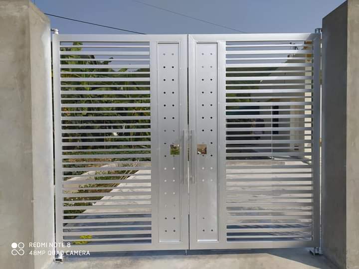 làm cửa cổng sắt uy tín giá rẻ tại trảng bom