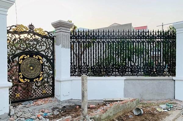 dịch vụ làm hàng rào sắt đẹp tại long phước